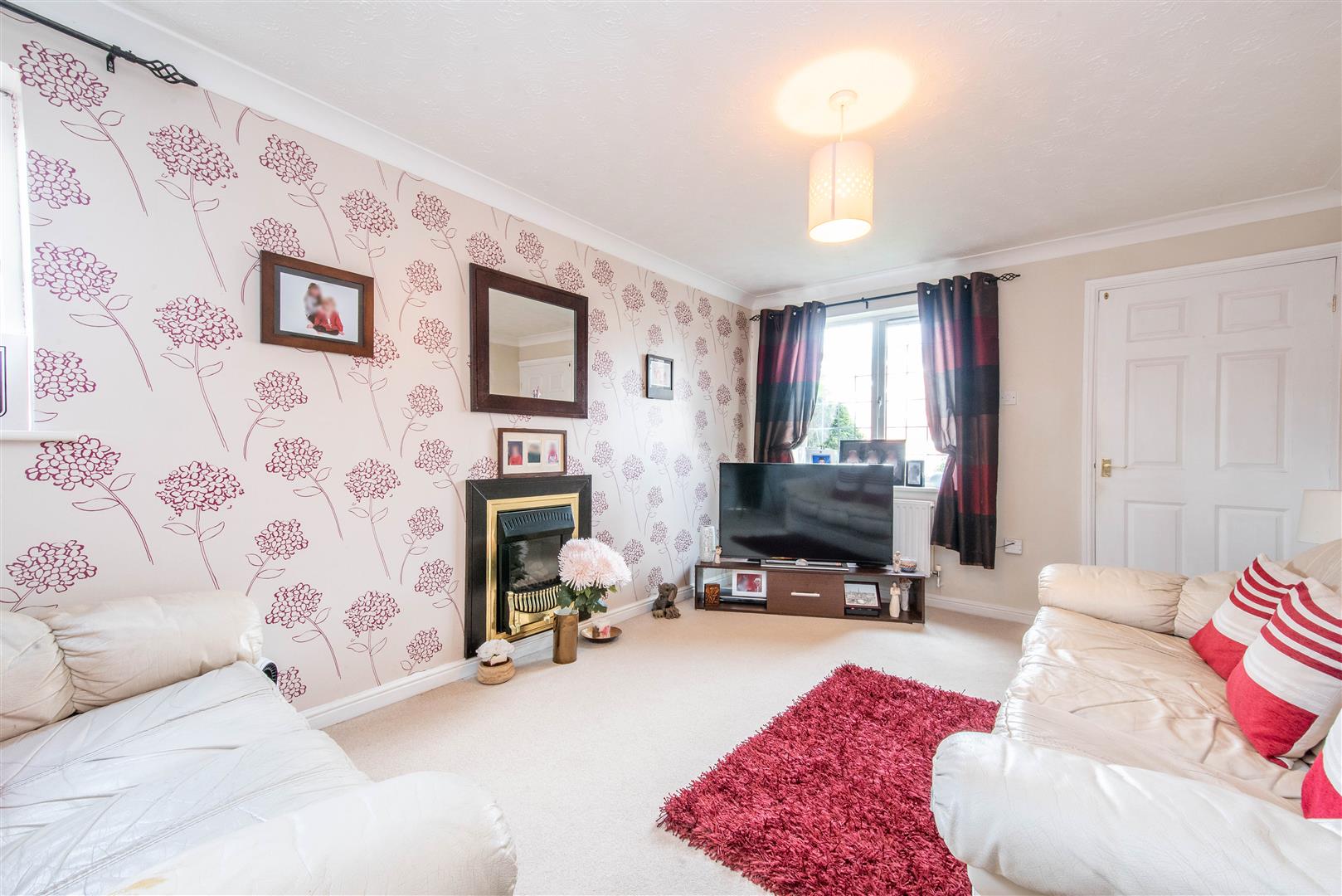 3 bed property in Windflower Drive, Leyland